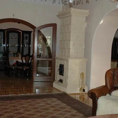 Annie Bed and Breakfast Σίοφοκ